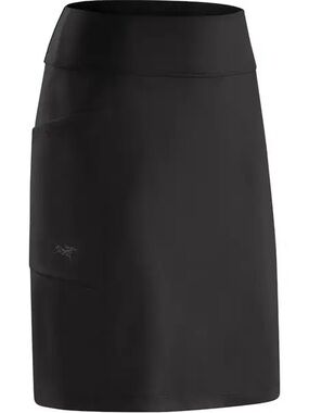 ARC’TERYX Trim Fit Black Roche Skirt
Size X-Small